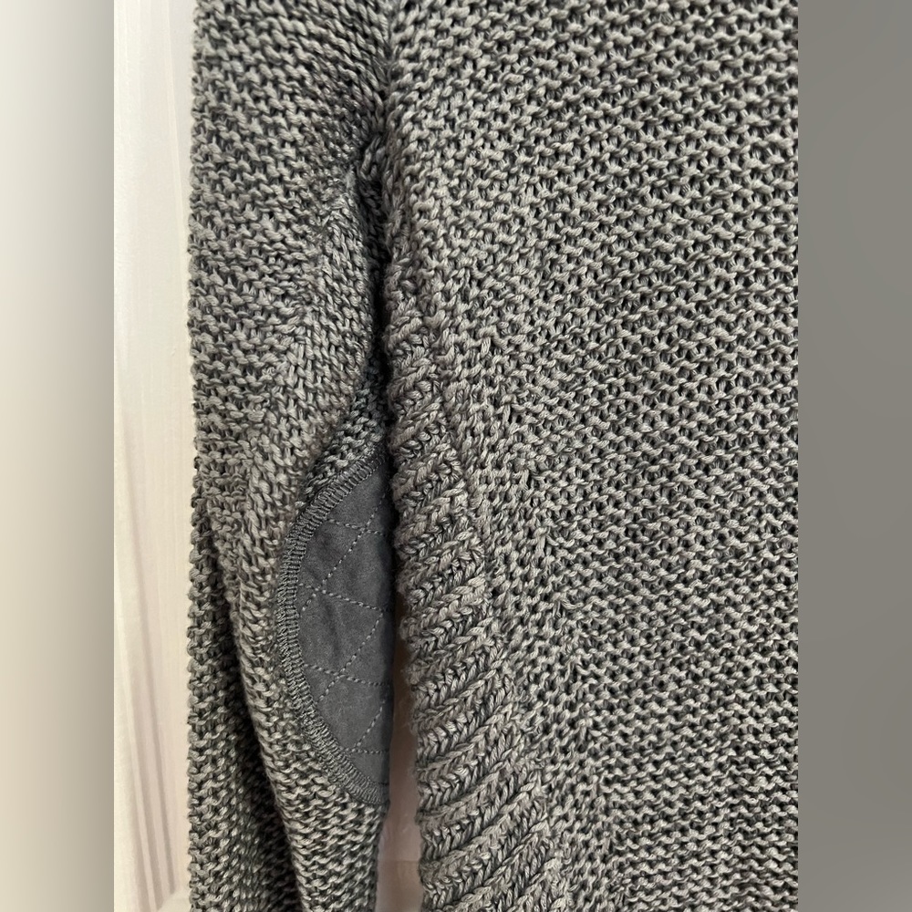 Francesca’s | Alya Knit Sweater - Picture 7 of 9